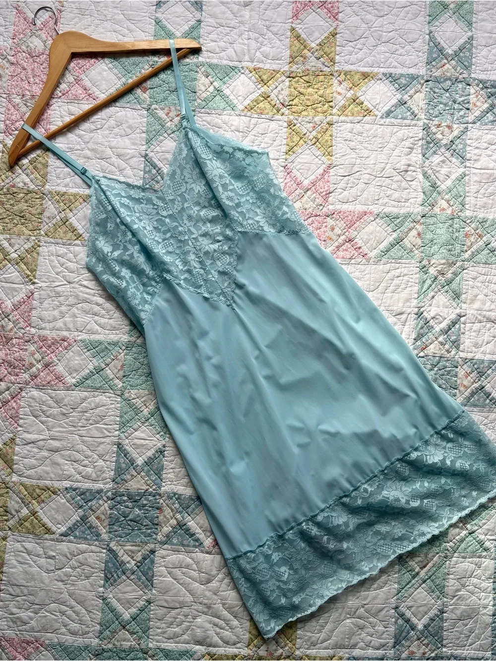 Vintage Light Blue Lace Slip Dress Large Vanity Fairy Dainty Cottagecore USA - Picture 2 of 14